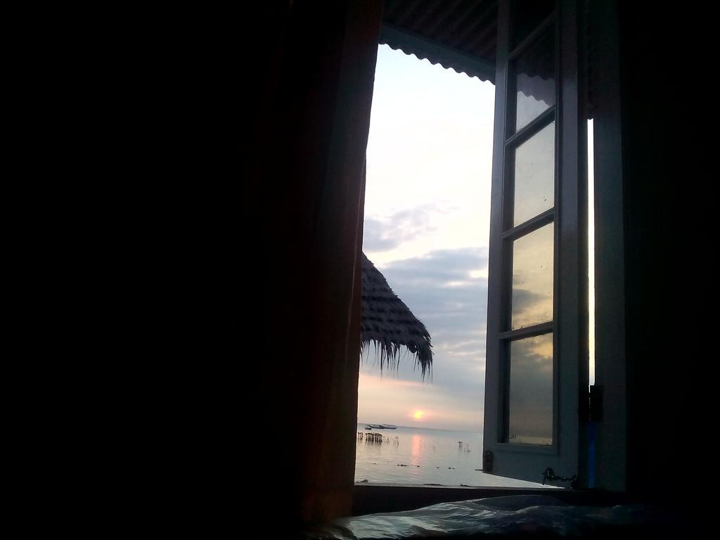 Pari Solata Seaview Homestay Syariah Kepulauan Seribu Экстерьер фото